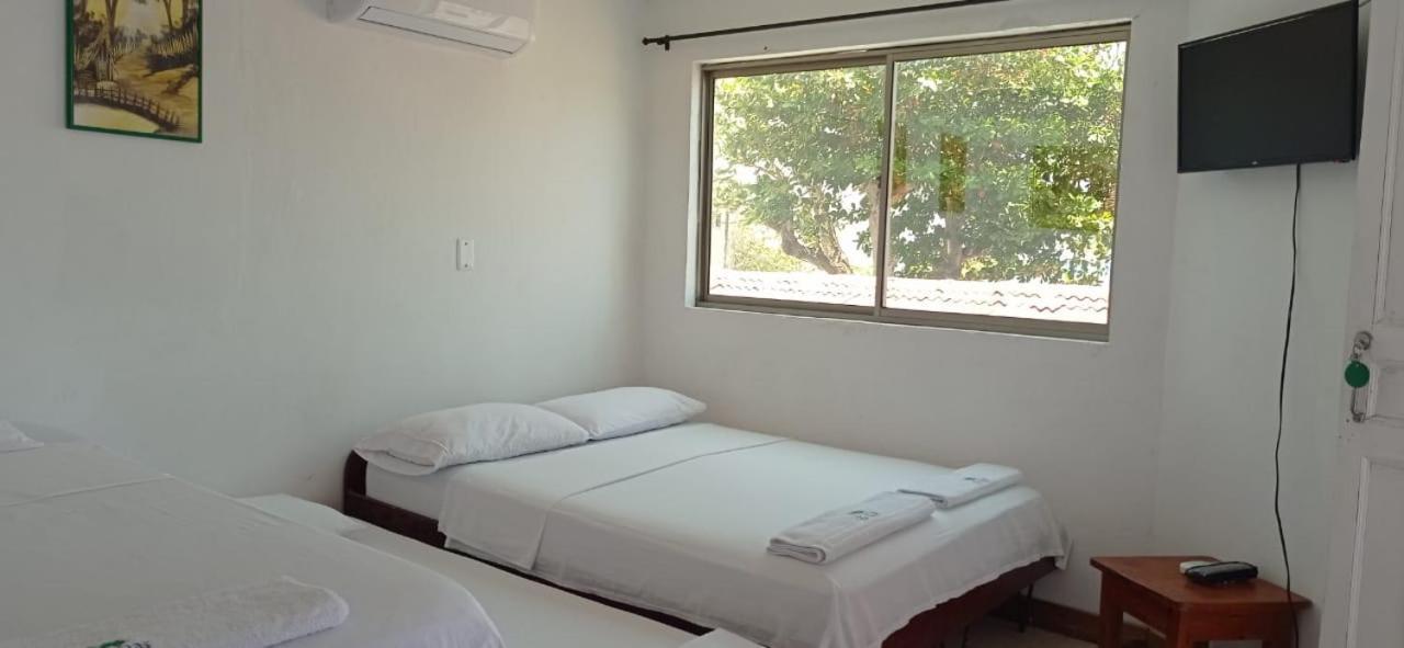 Ortimar Bed & Breakfast Tolu Bagian luar foto