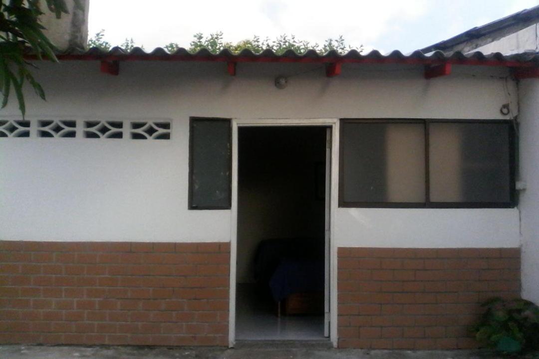Ortimar Bed & Breakfast Tolu Bagian luar foto