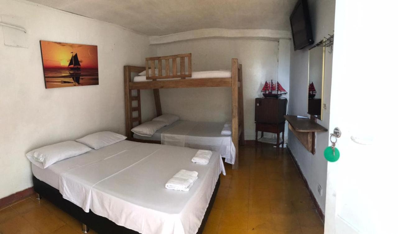Ortimar Bed & Breakfast Tolu Bagian luar foto