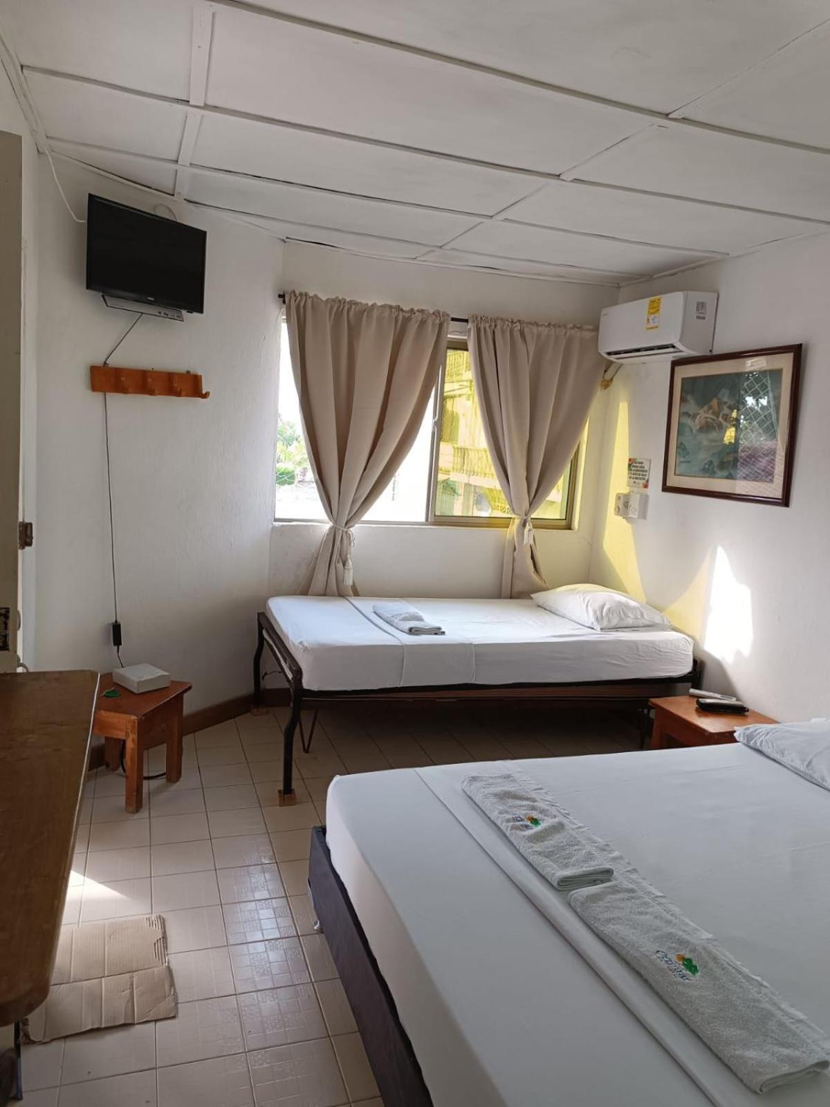 Ortimar Bed & Breakfast Tolu Bagian luar foto