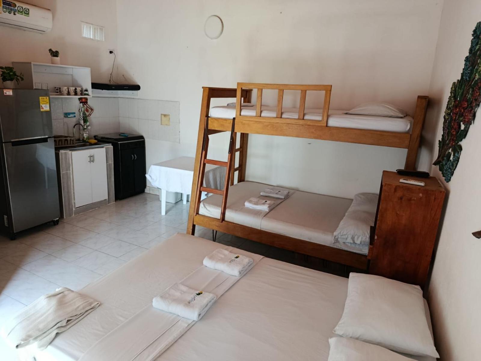 Ortimar Bed & Breakfast Tolu Bagian luar foto
